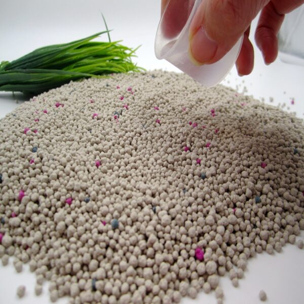 MewClean Natural Clumping Cat Litter - Lavender Fragrance